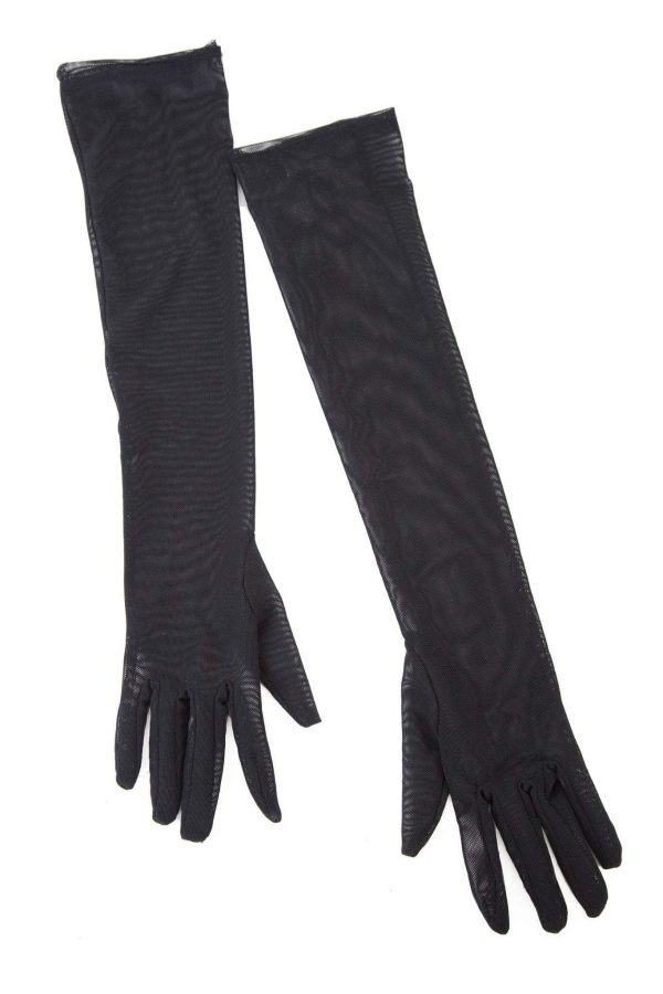 Black Gloves Online now